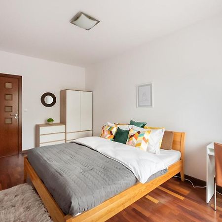 Wola Sunset Apartment Free Parking Warsawa Bagian luar foto