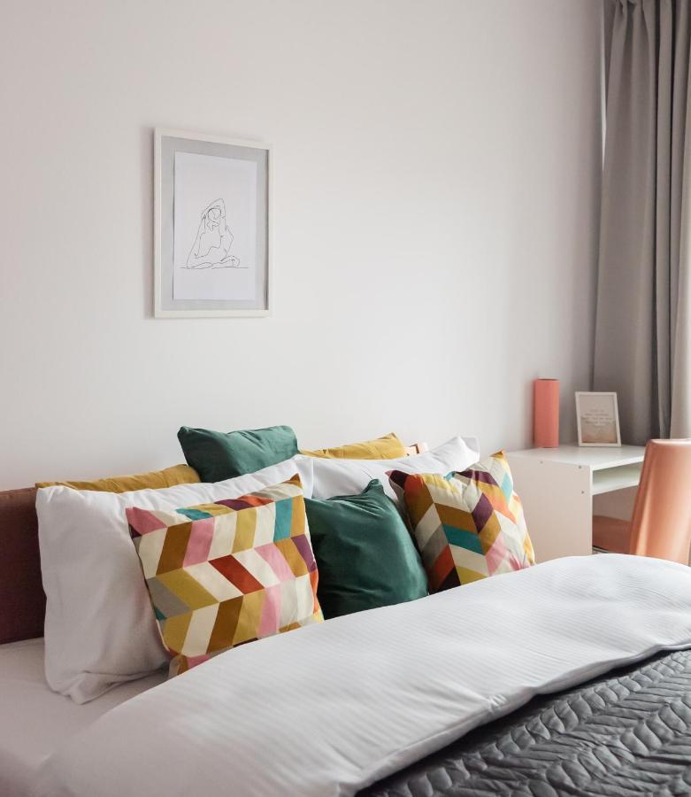 Wola Sunset Apartment Free Parking Warsawa Bagian luar foto